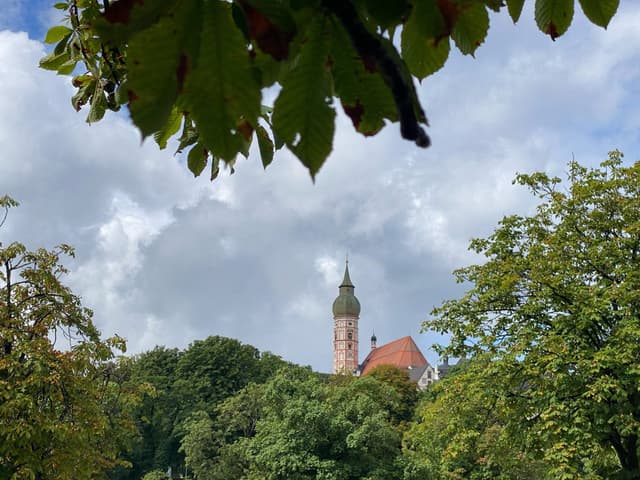 Titelbild zu „Abstecher zum Kloster Andechs“