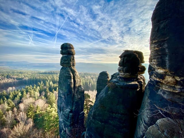 Titelbild zu „Wandertag im Elbsandsteingebirge“
